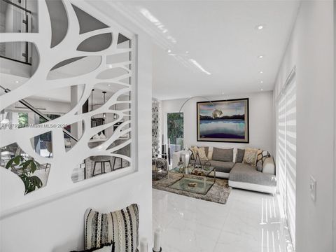1273 NE 92nd St Miami Shores FL 33138