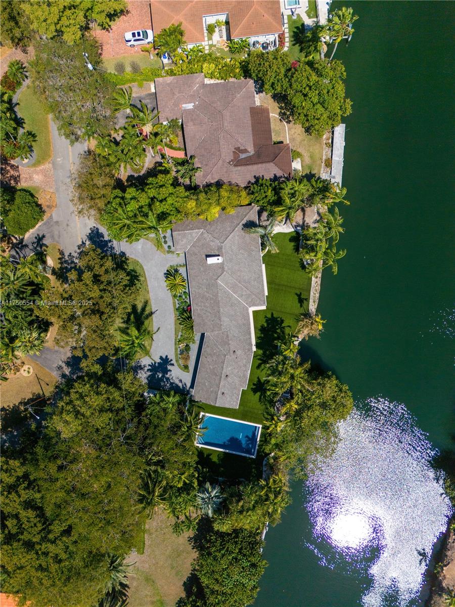 CORAL GABLES RIVIERA SEC - Residential