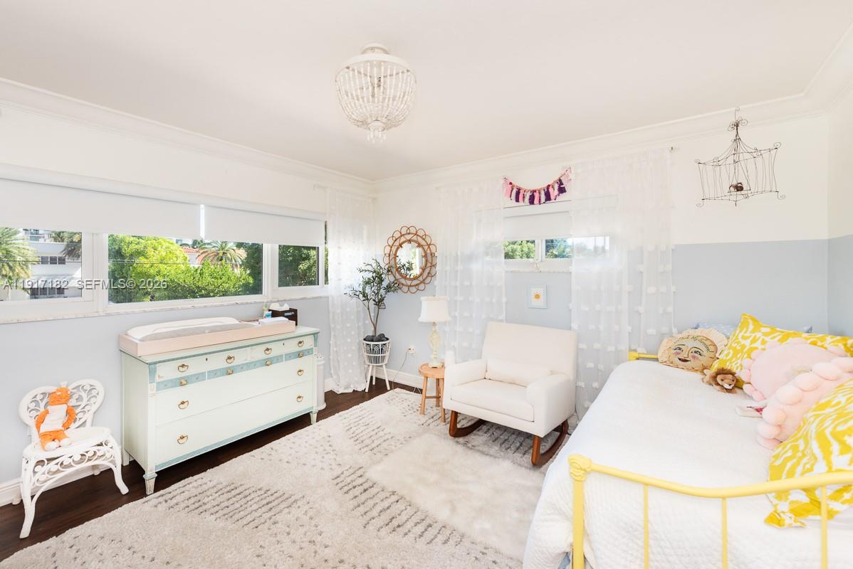 BAY HARBOR ISLAND - Residential