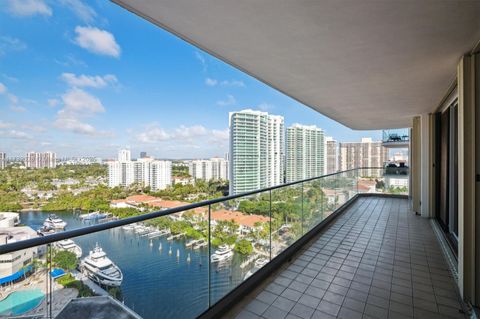 A home in Aventura