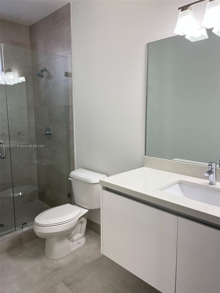 DORAL COMMONS RESIDENTIAL - Residential