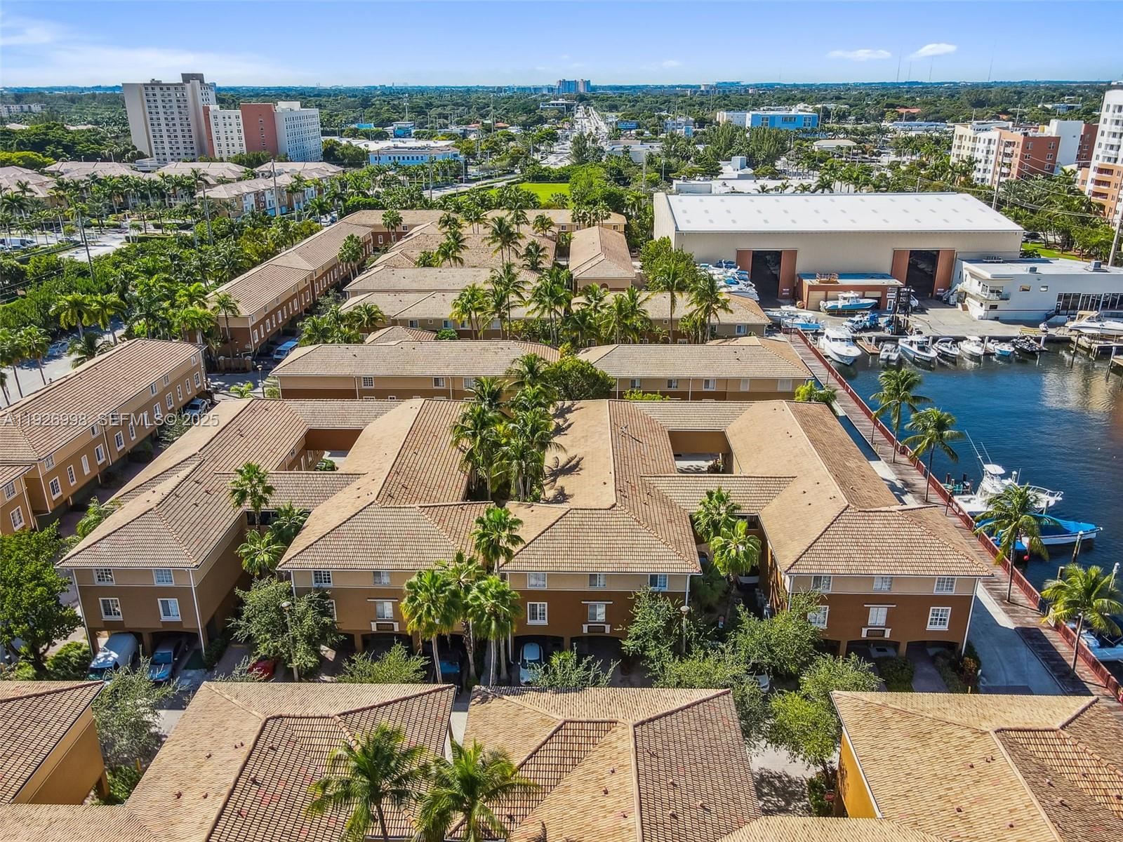 AVENTI AT AVENTURA CONDO - Residential Lease