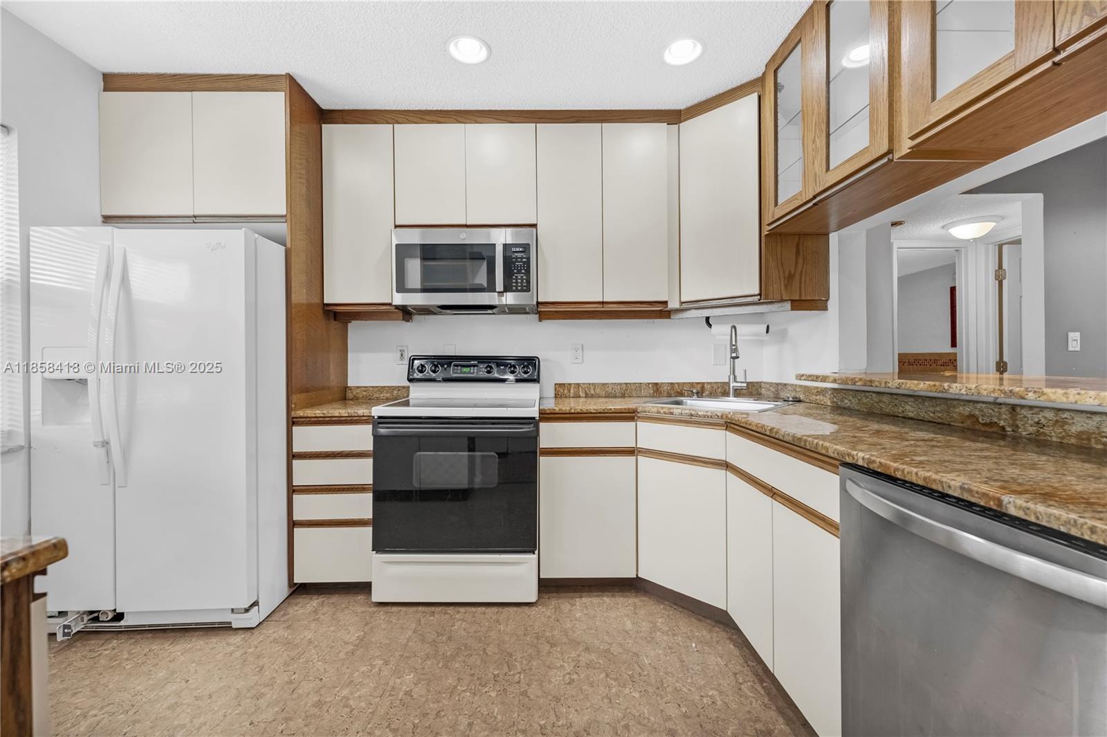 SPRINGS WEST CONDO - Residential Lease