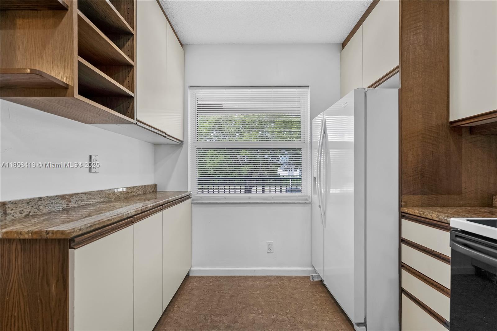 SPRINGS WEST CONDO - Residential Lease