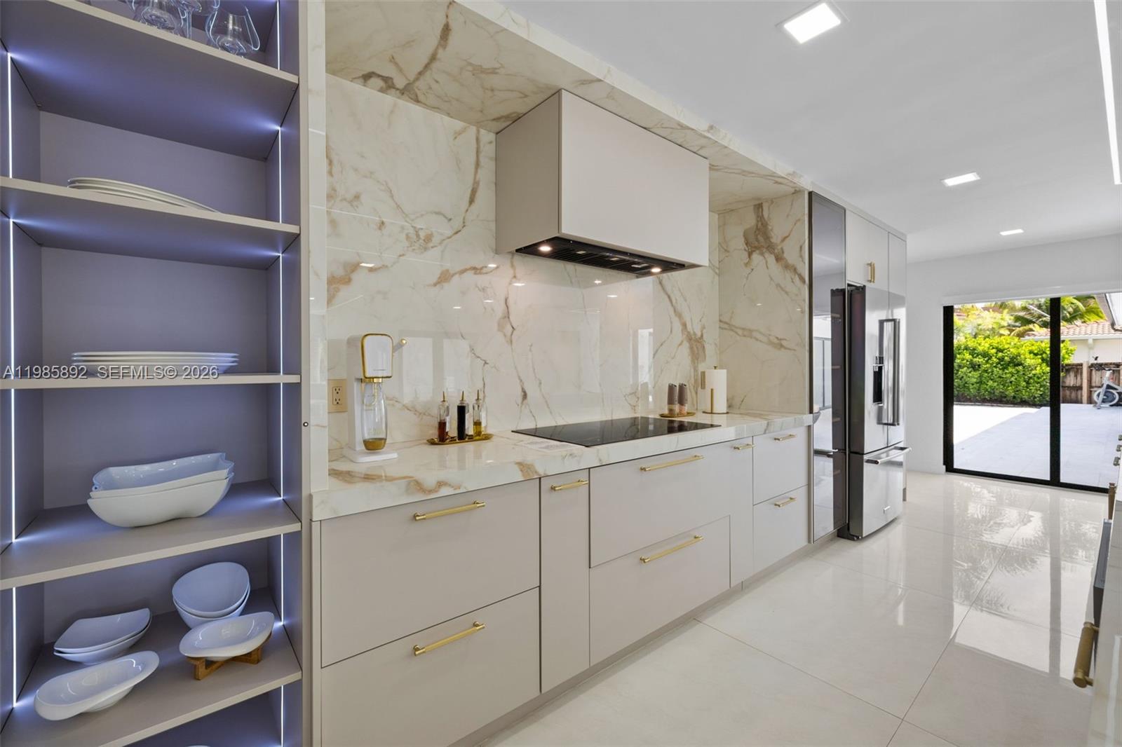 Hollywood Lakes - Residential Lease