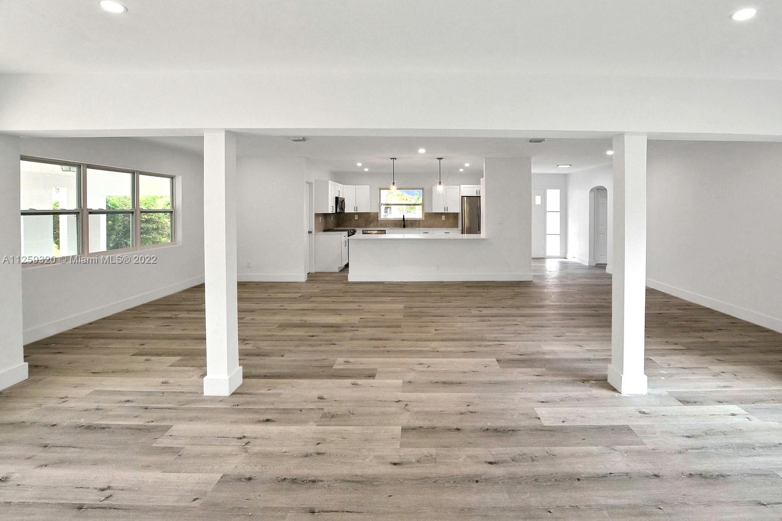 PLANTATION GARDENS - Residential Lease