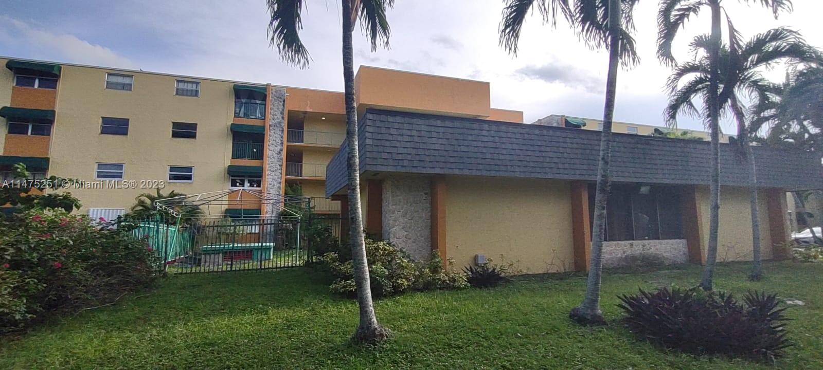 LAS ESTRELLAS CONDO - Residential Lease