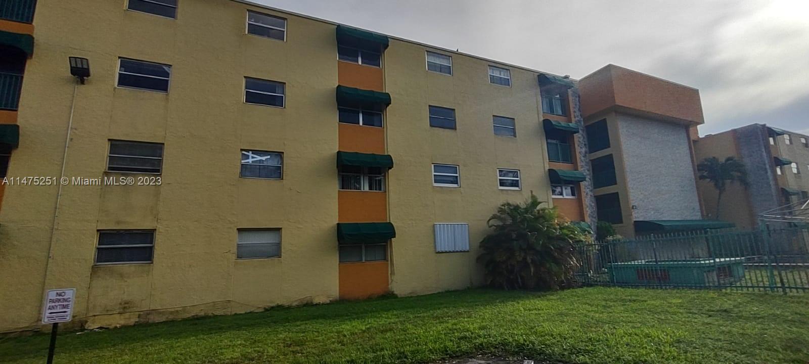 LAS ESTRELLAS CONDO - Residential Lease