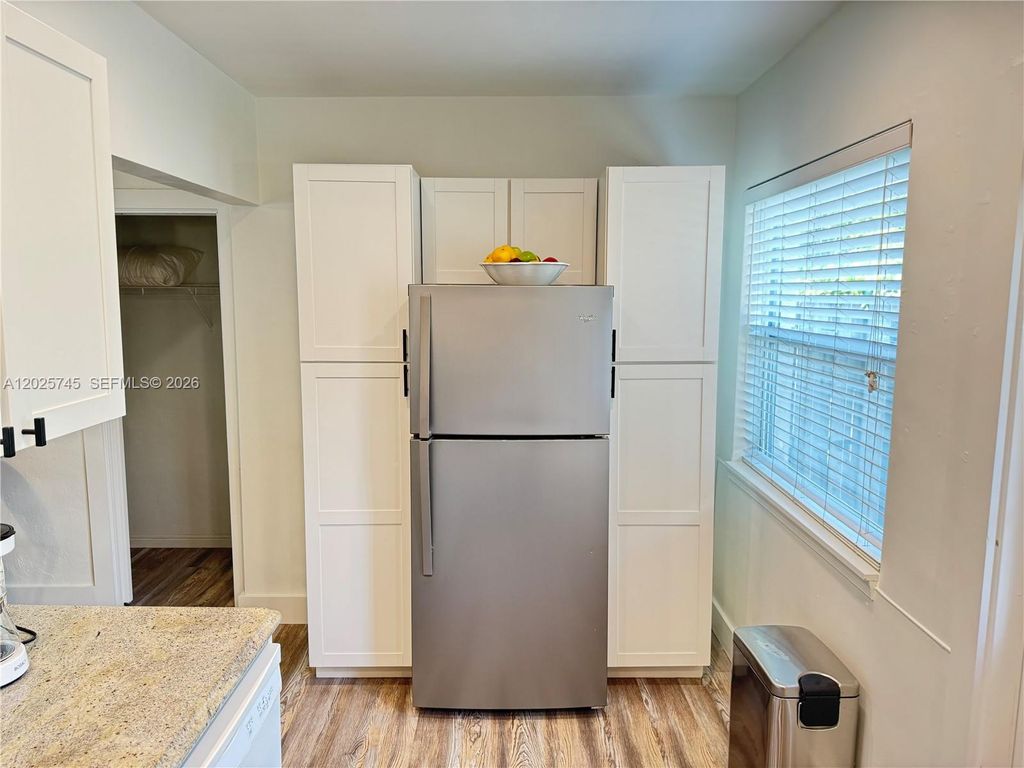 Photo of 301 NE 15th Ave #1, Fort Lauderdale, FL 33301 (MLS # A12025745)