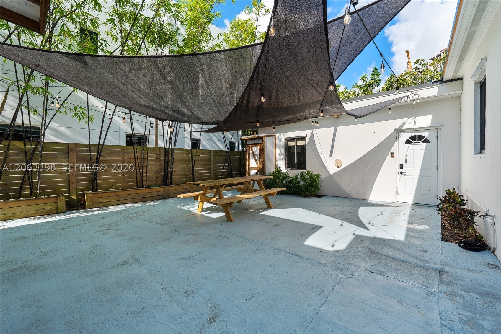 3134 Carter St 2