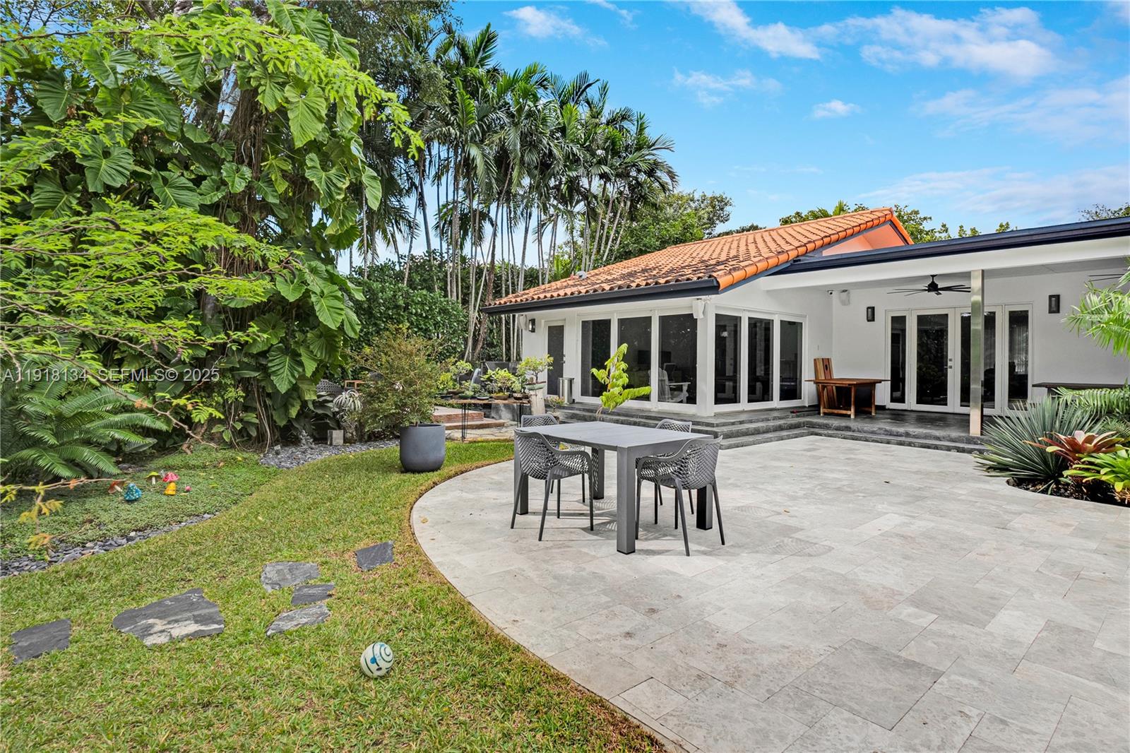 BAY HEIGHTS - Residential