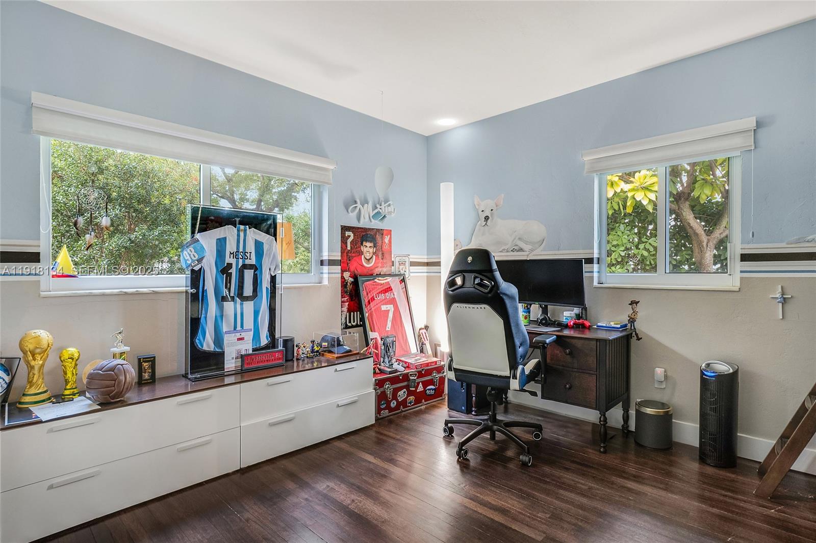 BAY HEIGHTS - Residential