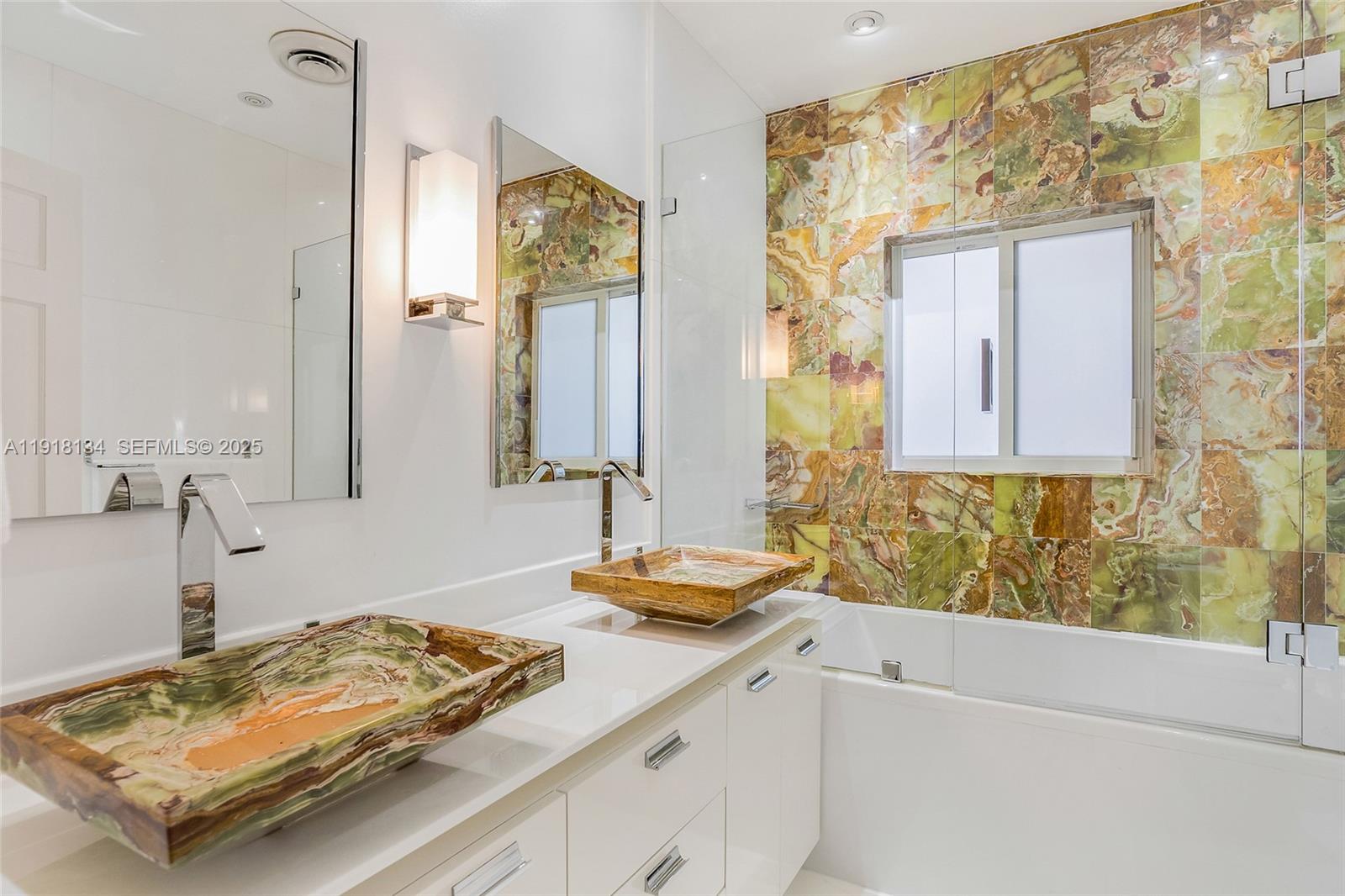 BAY HEIGHTS - Residential