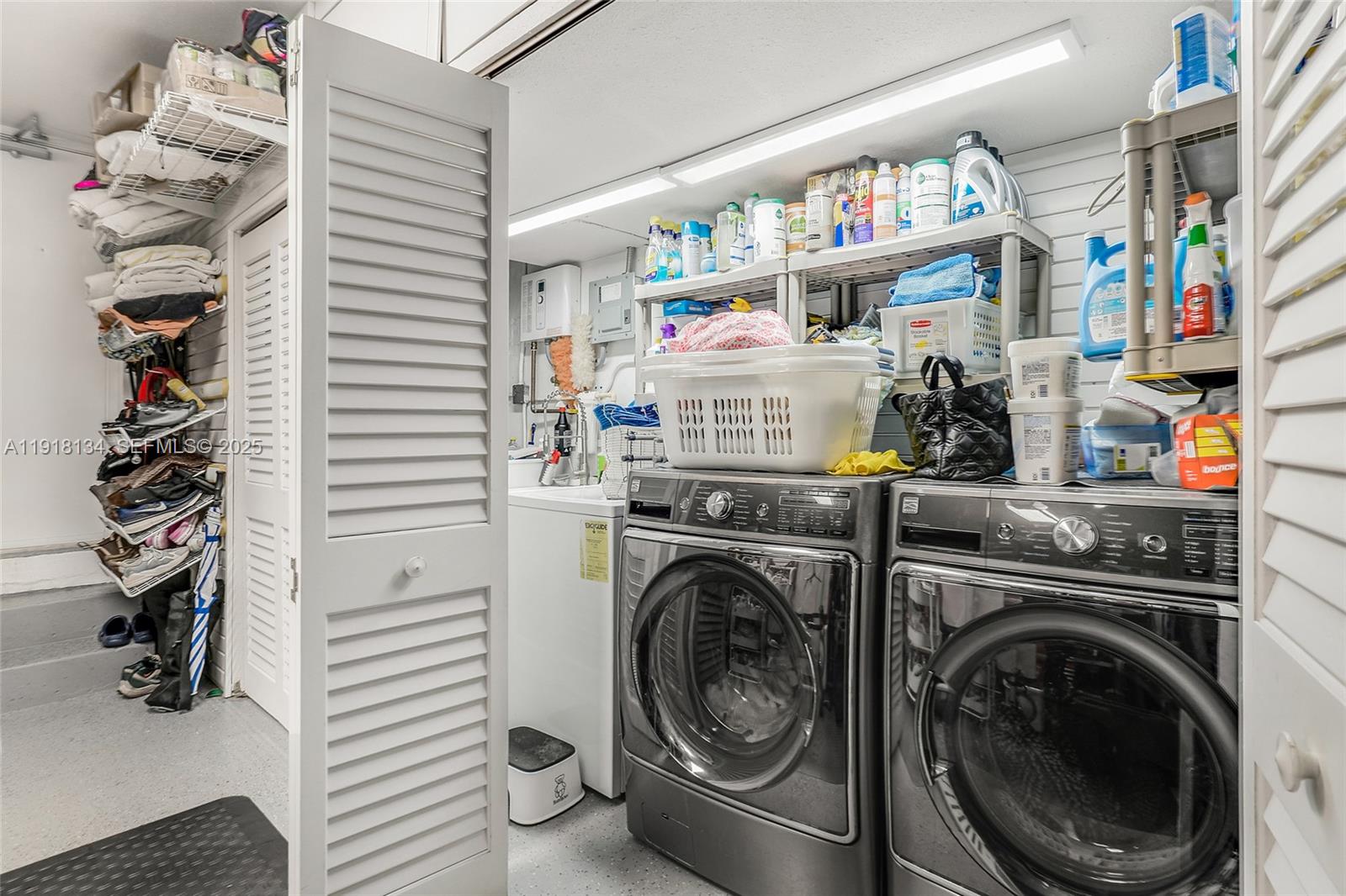 BAY HEIGHTS - Residential