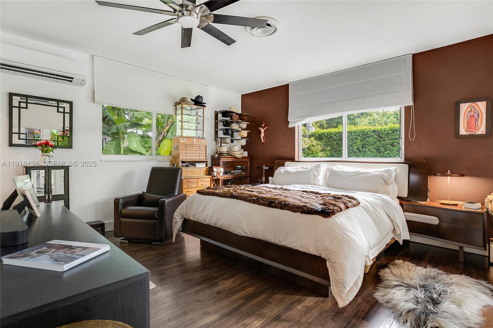 BAY HEIGHTS - Residential