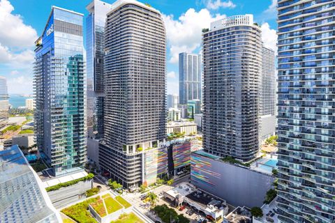 88 SW 7th St 2707 Miami FL 33130