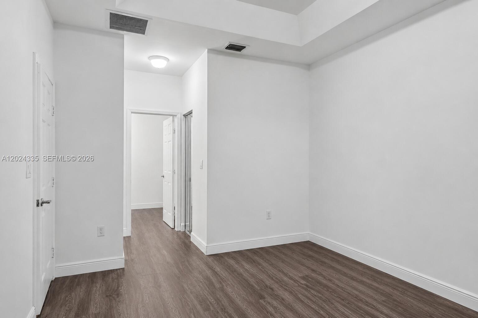 ISLANDS AT DORAL 1ST ADDN - Residential