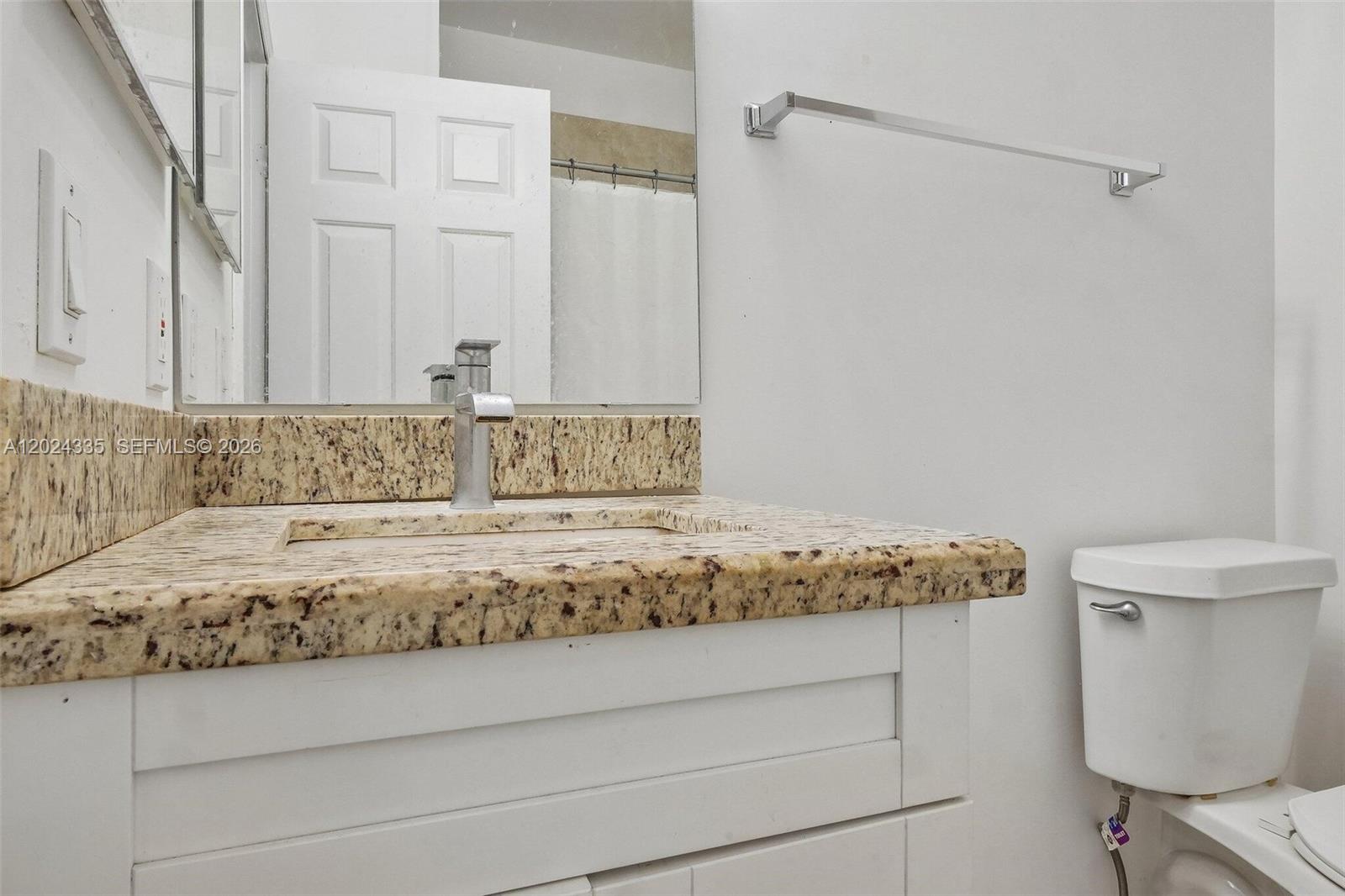 ISLANDS AT DORAL 1ST ADDN - Residential