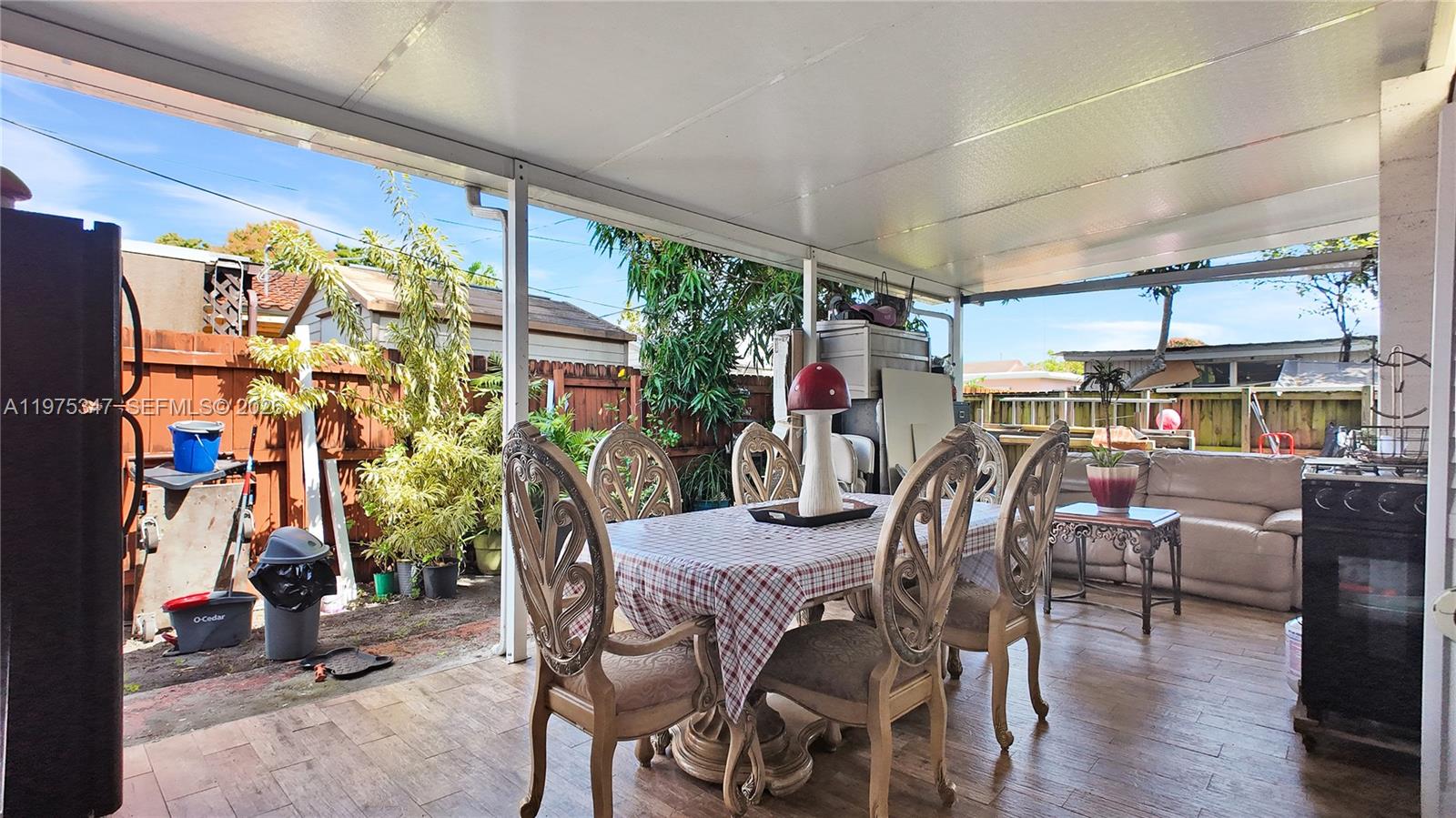 SUN-TAN VILLAGE SEC 1 - Residential