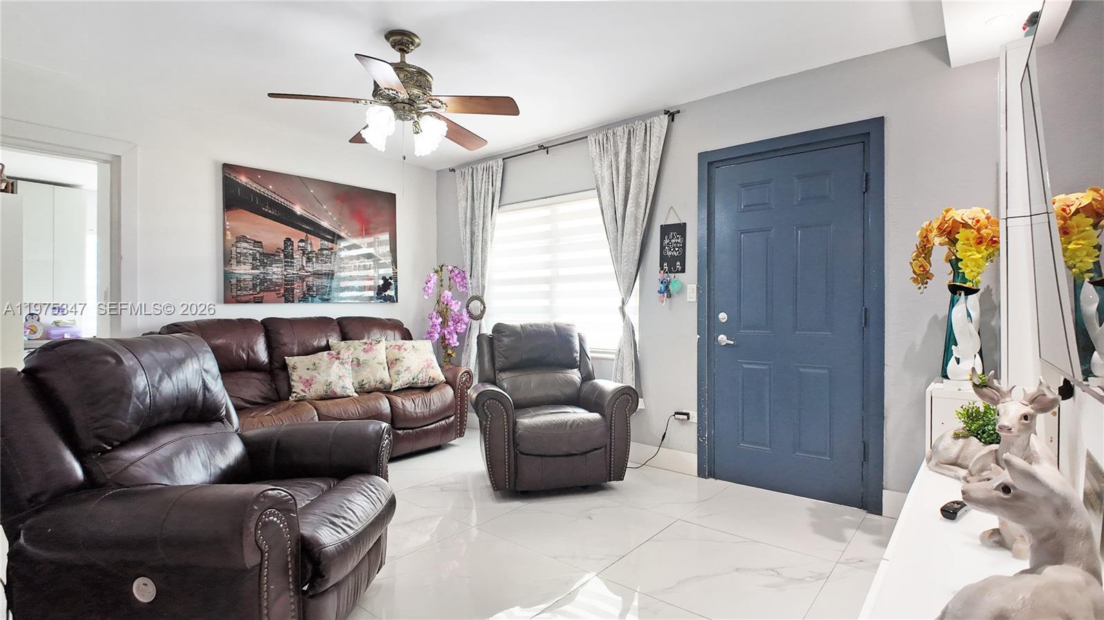 SUN-TAN VILLAGE SEC 1 - Residential