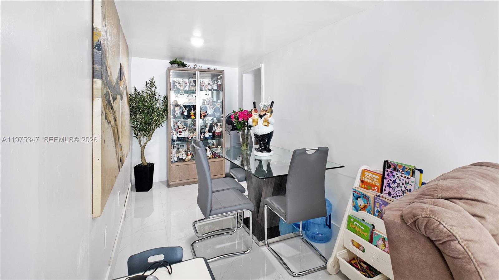 SUN-TAN VILLAGE SEC 1 - Residential