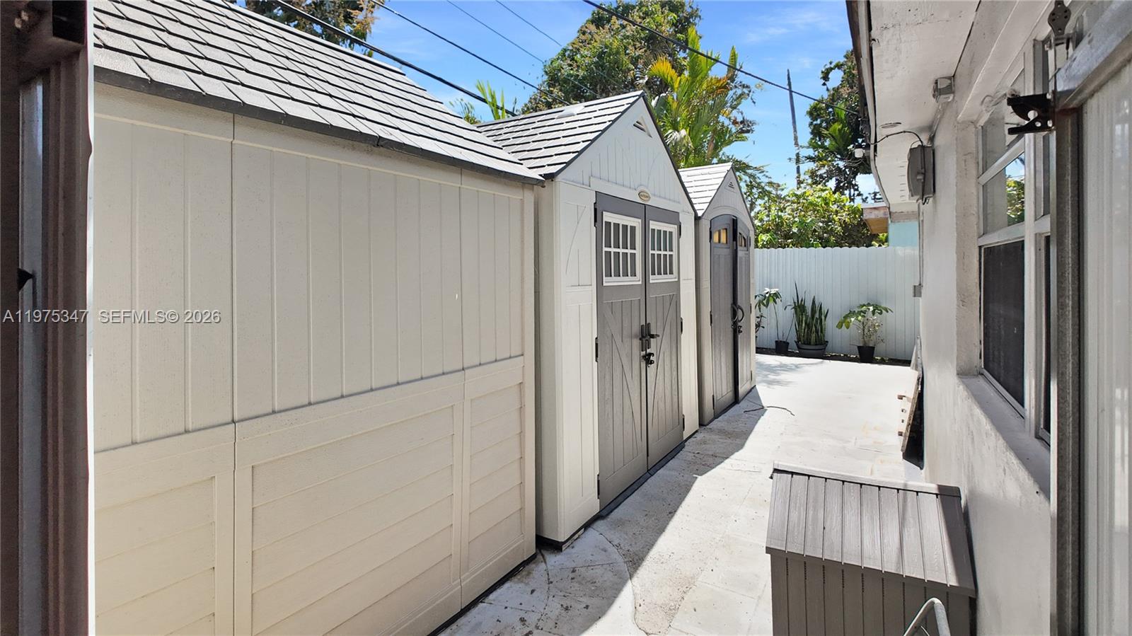 SUN-TAN VILLAGE SEC 1 - Residential