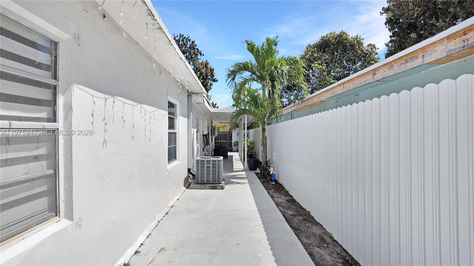 SUN-TAN VILLAGE SEC 1 - Residential