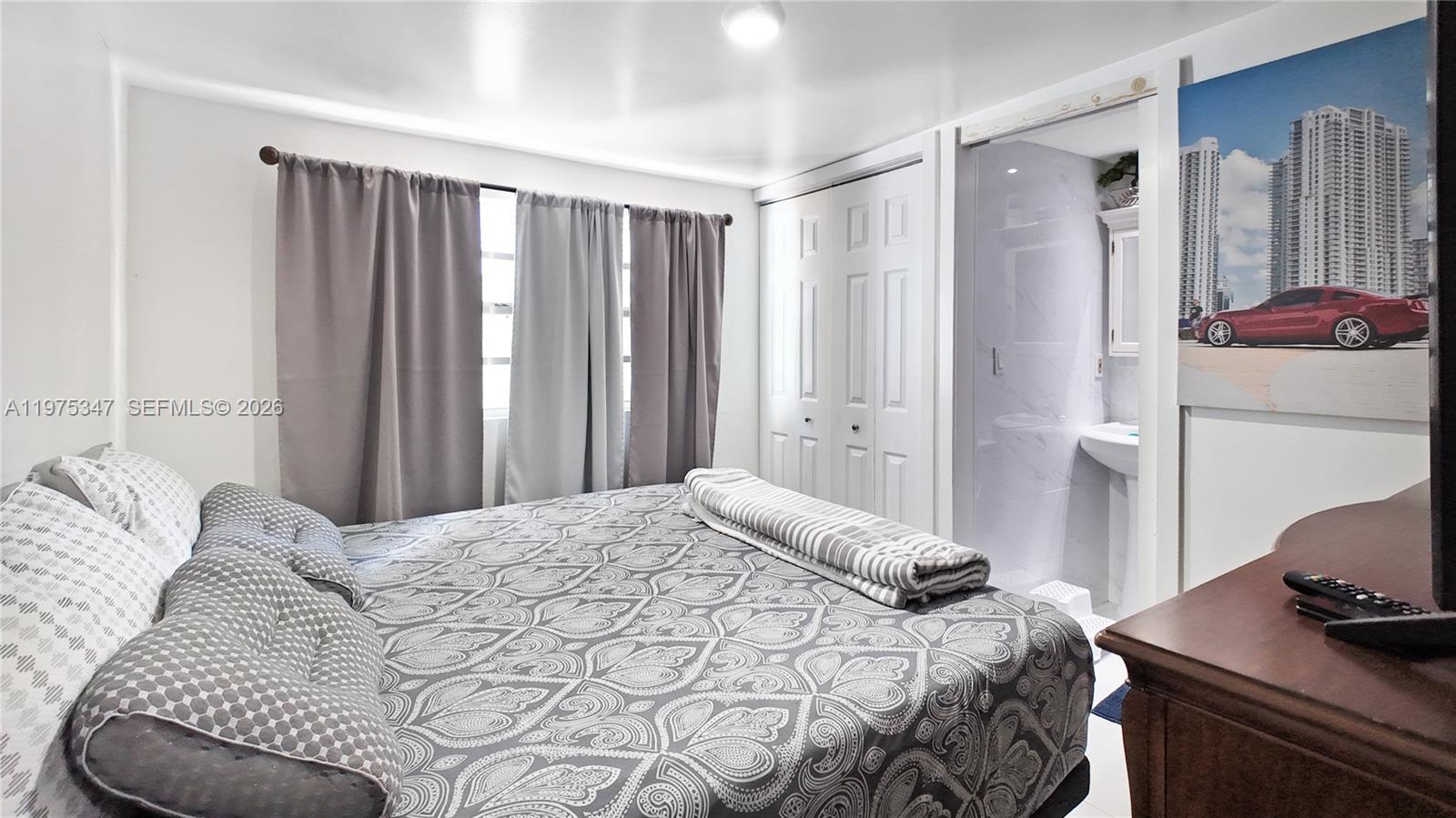 SUN-TAN VILLAGE SEC 1 - Residential