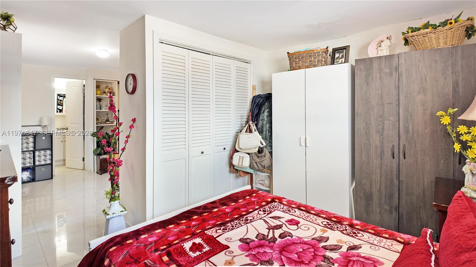 SUN-TAN VILLAGE SEC 1 - Residential