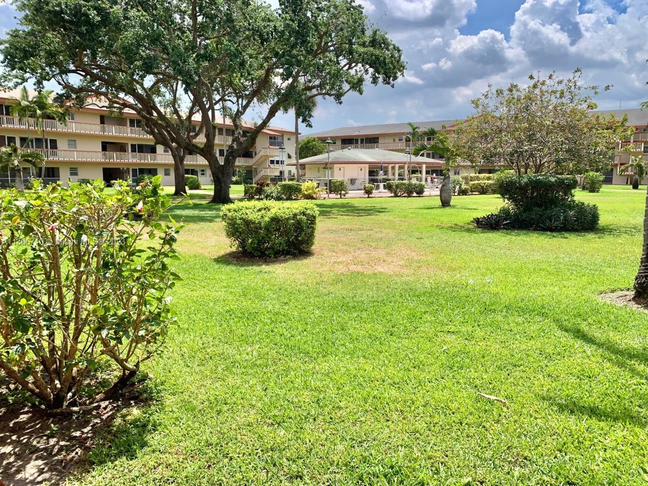 BEVERLY HILLS CONDO NUMBE - Residential