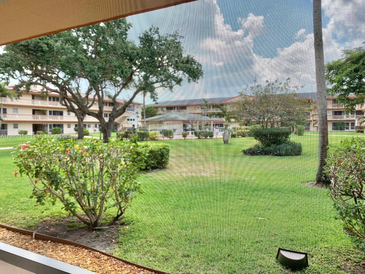 BEVERLY HILLS CONDO NUMBE - Residential