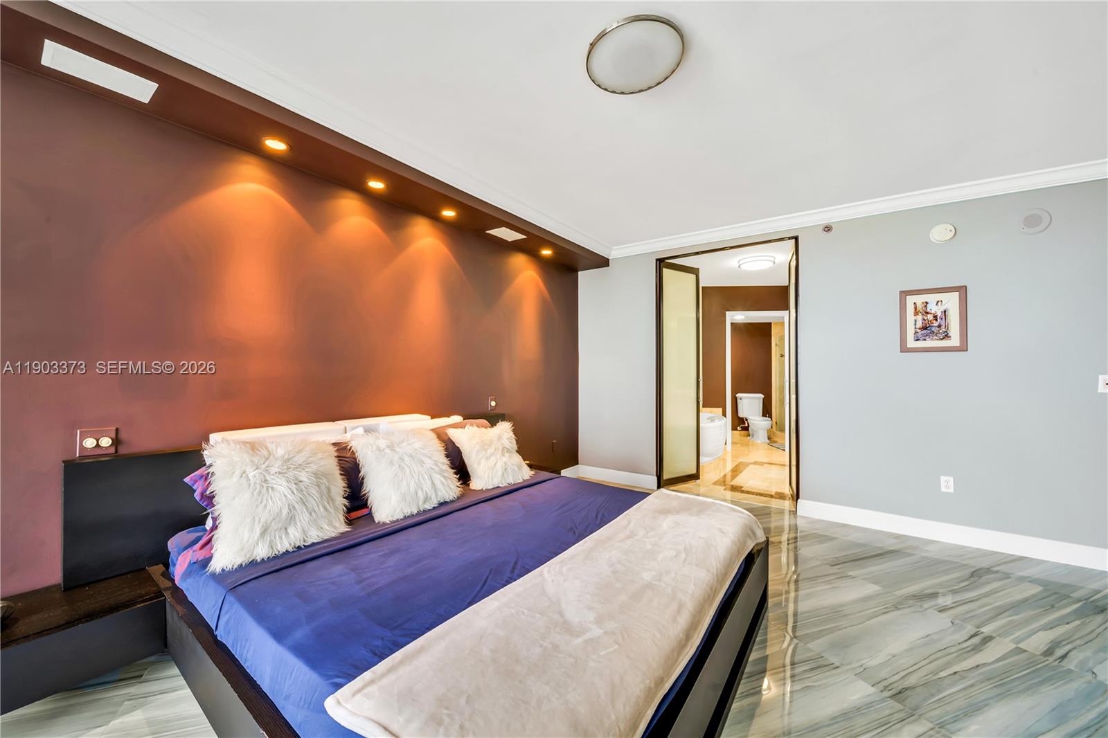 OCEAN ONE CONDO - Residential