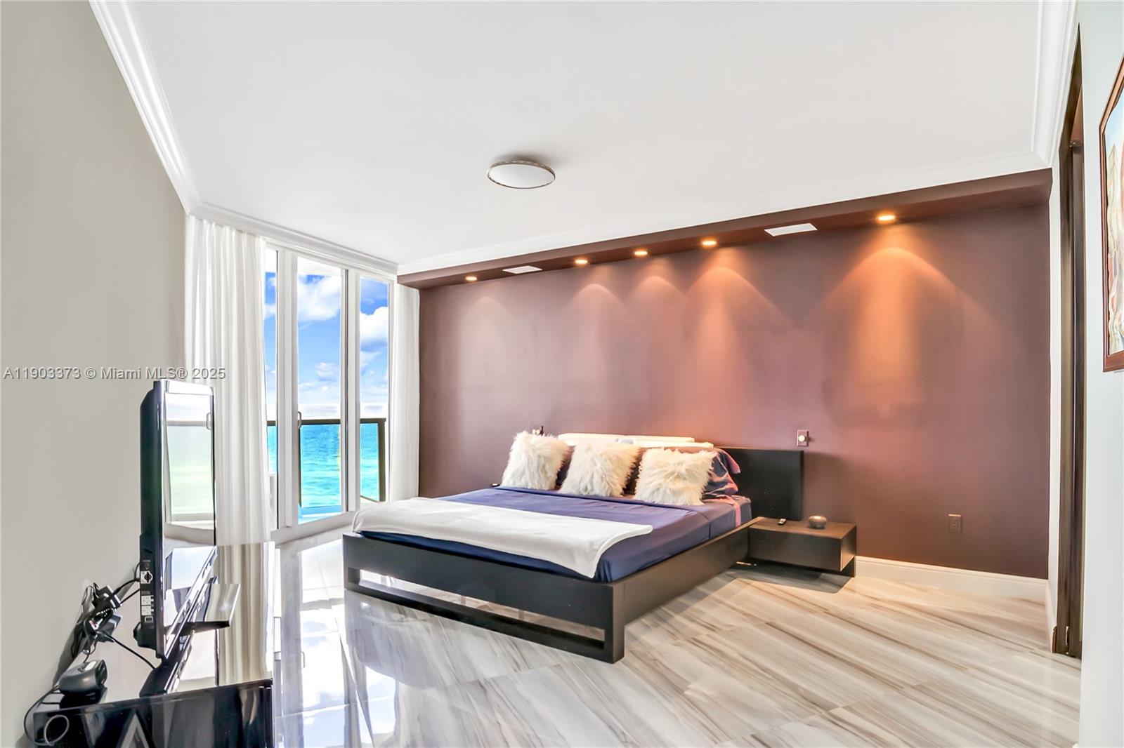 OCEAN ONE CONDO - Residential