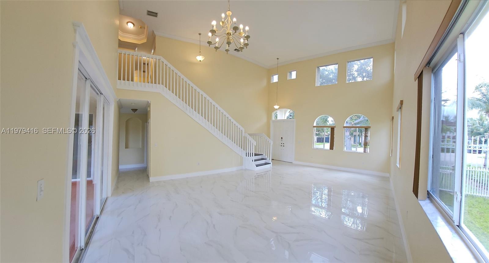 MARBELLA ESTATES - Residential