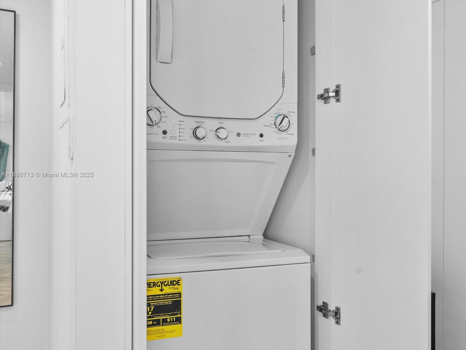 ISOLA CONDO - Residential