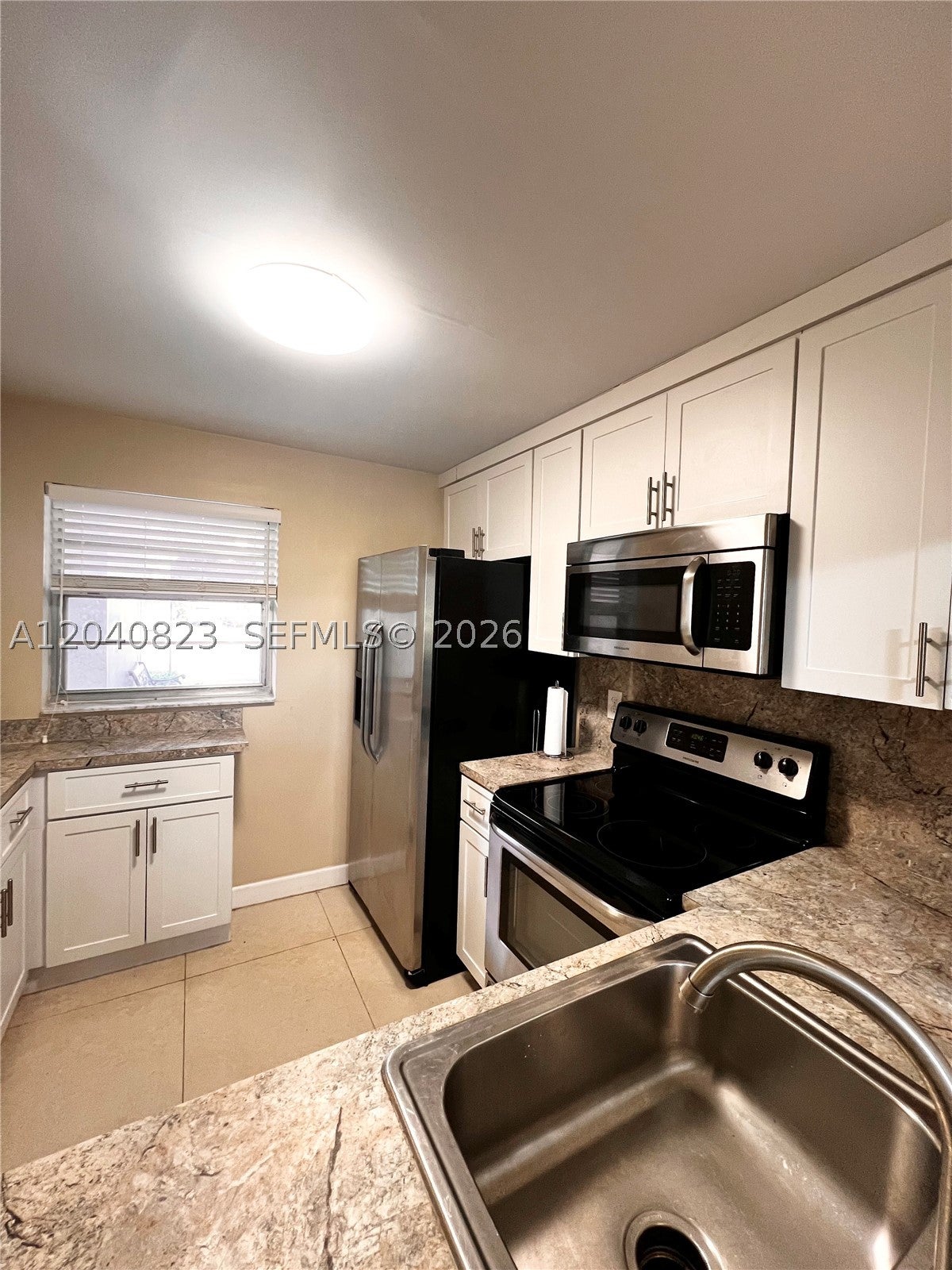 9235 Lagoon Pl 109, Davie FL 33324