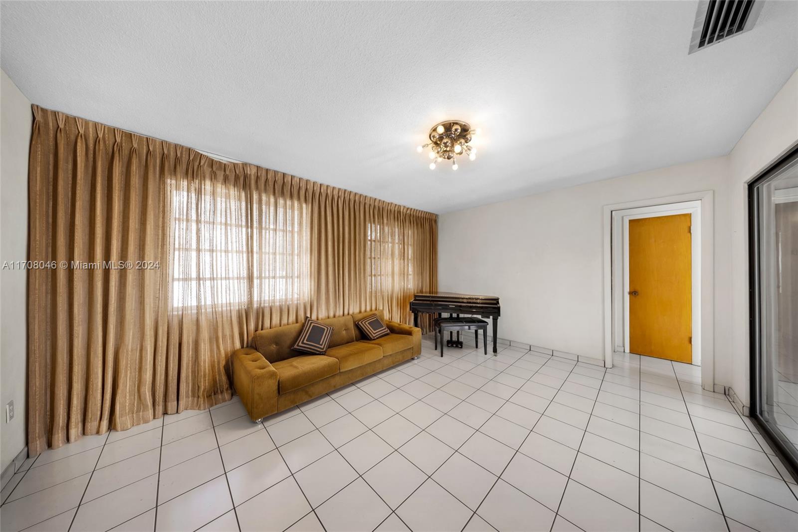NEW SHENANDOAH - Residential