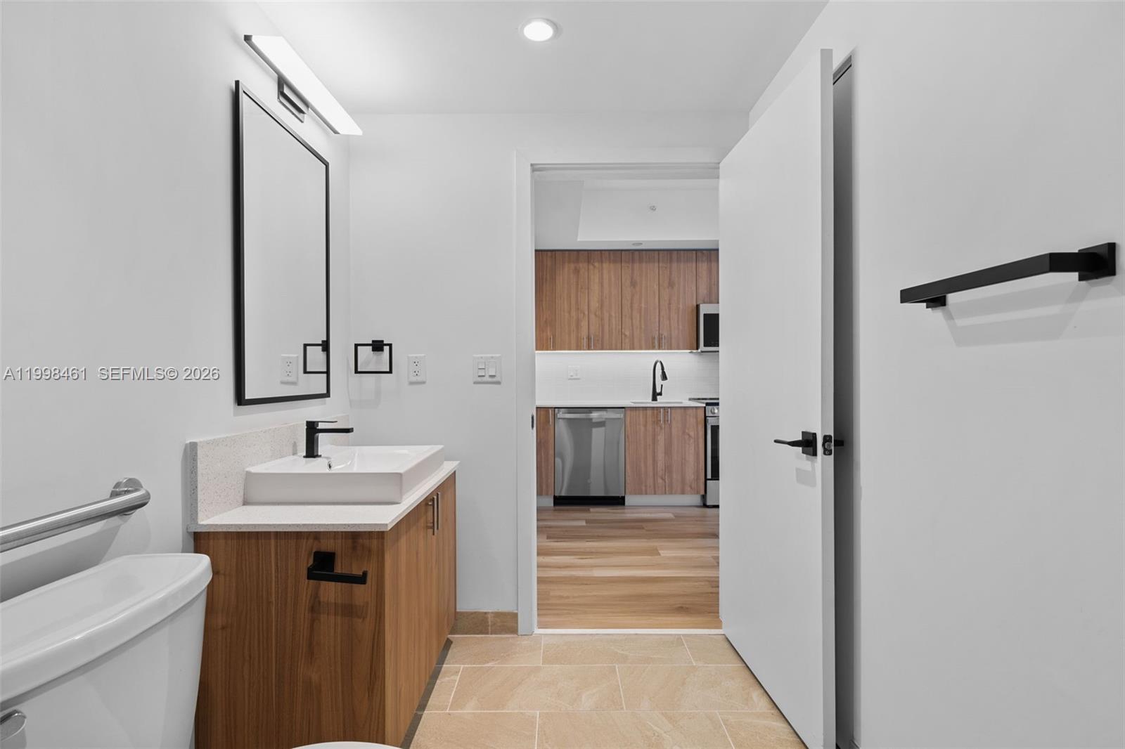 SIX50 MIAMI - Residential Lease