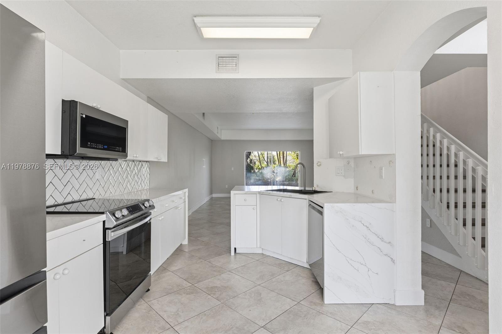 CENTURY PARK CONDO - Residential