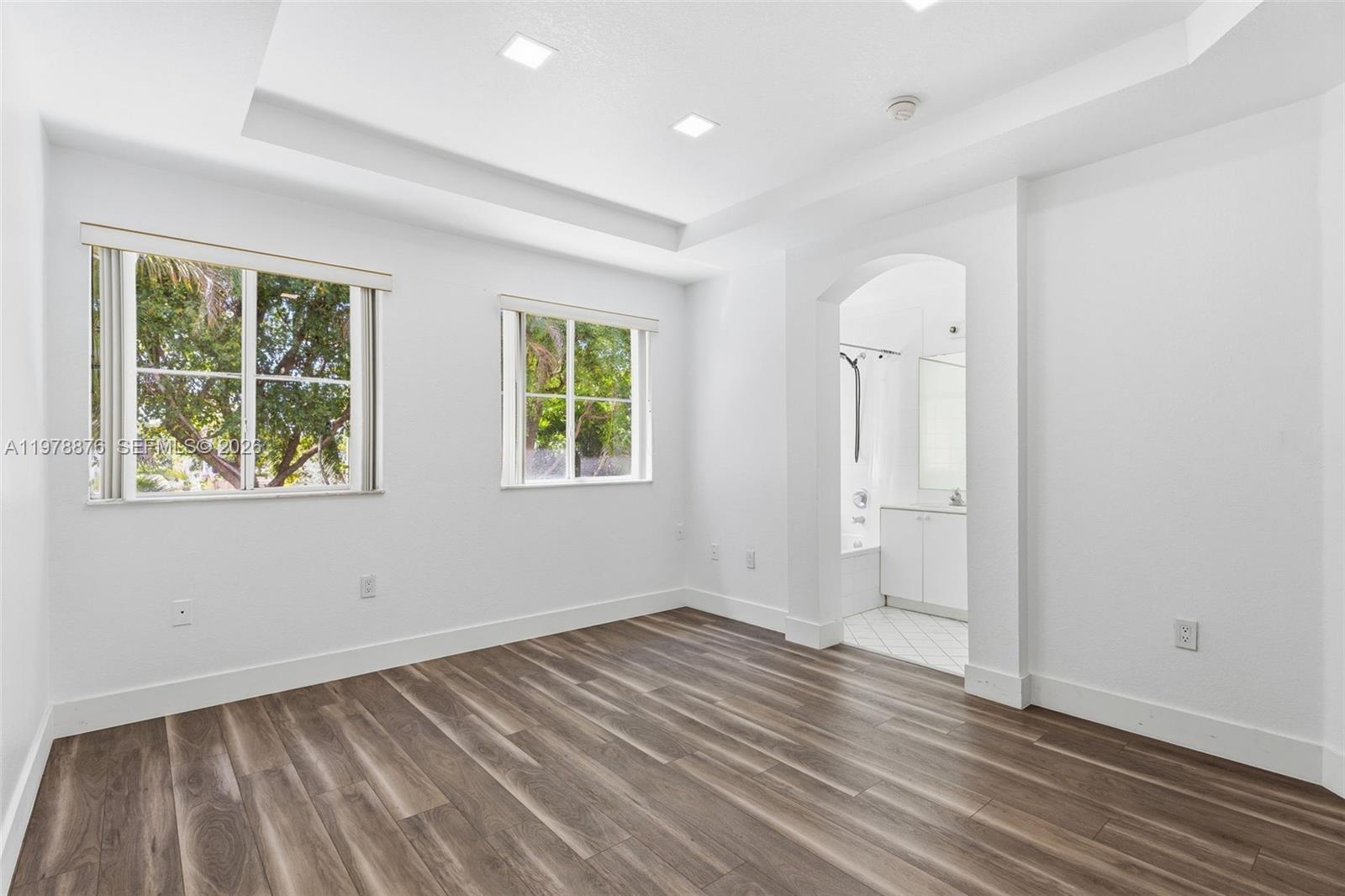 CENTURY PARK CONDO - Residential