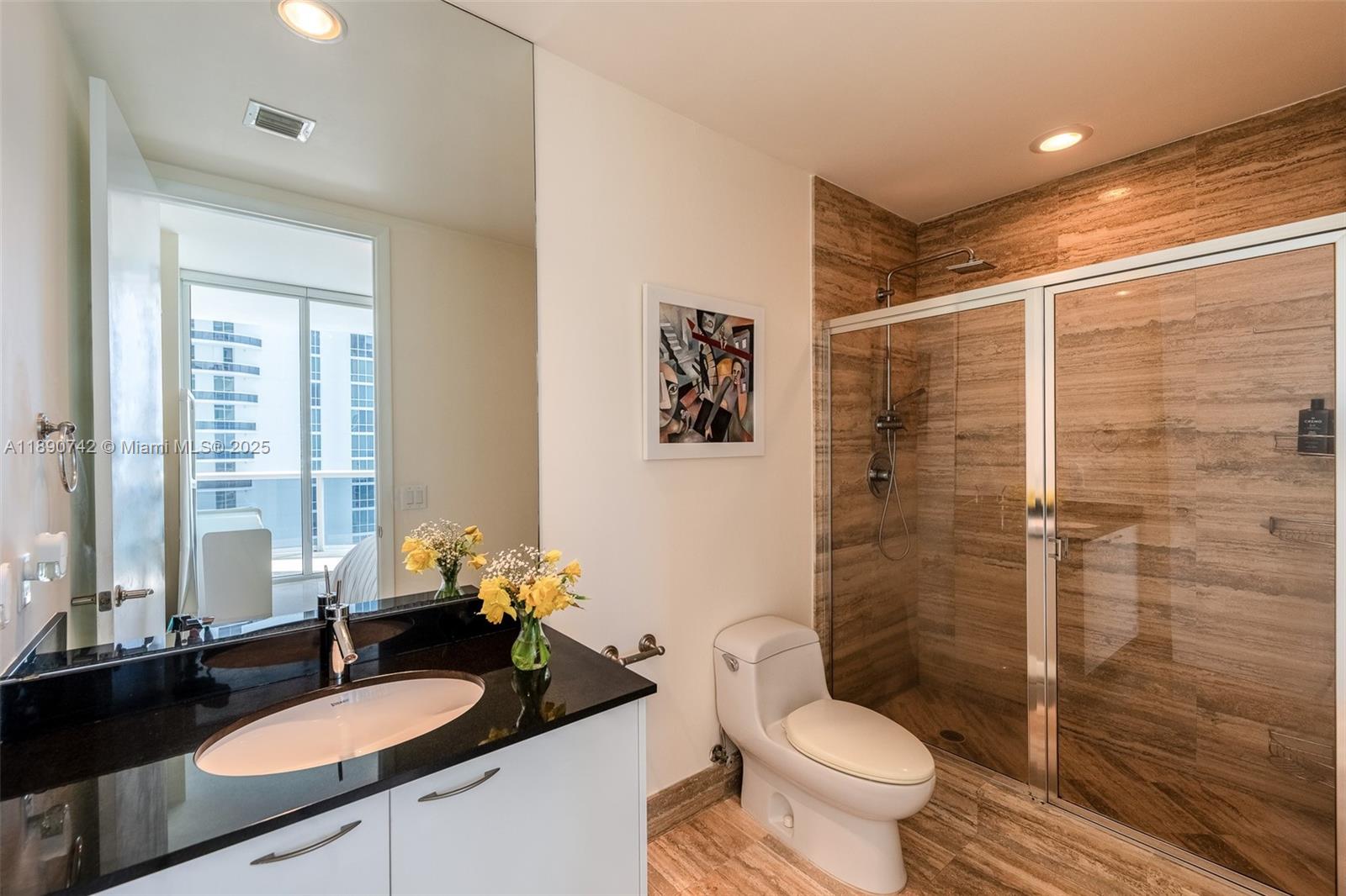 TDR TOWER II CONDO - Residential