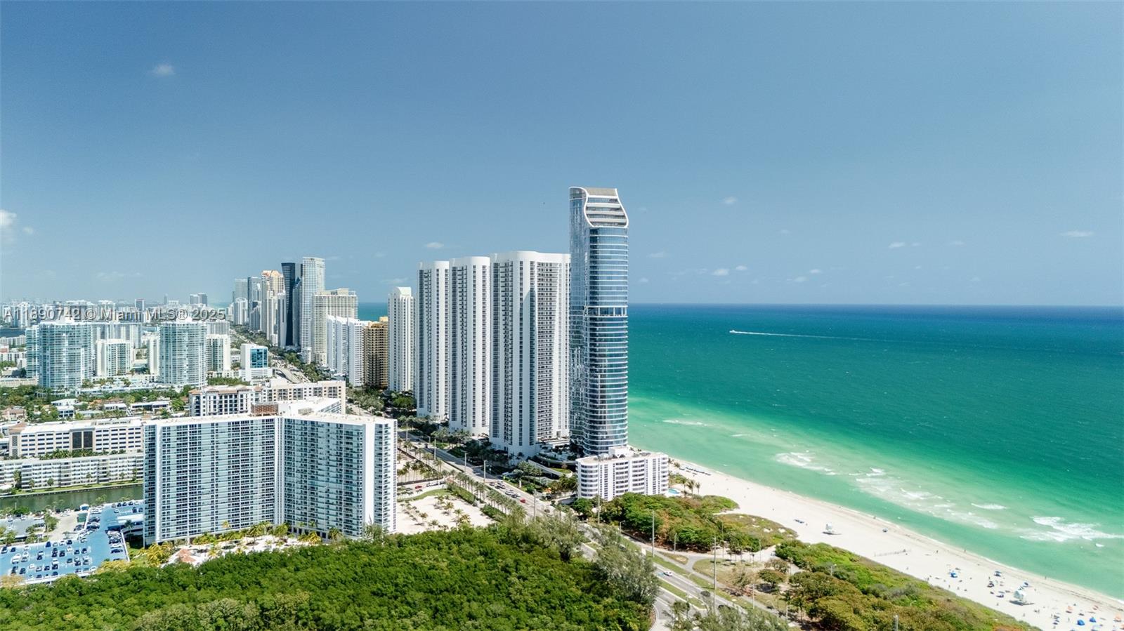 TDR TOWER II CONDO - Residential
