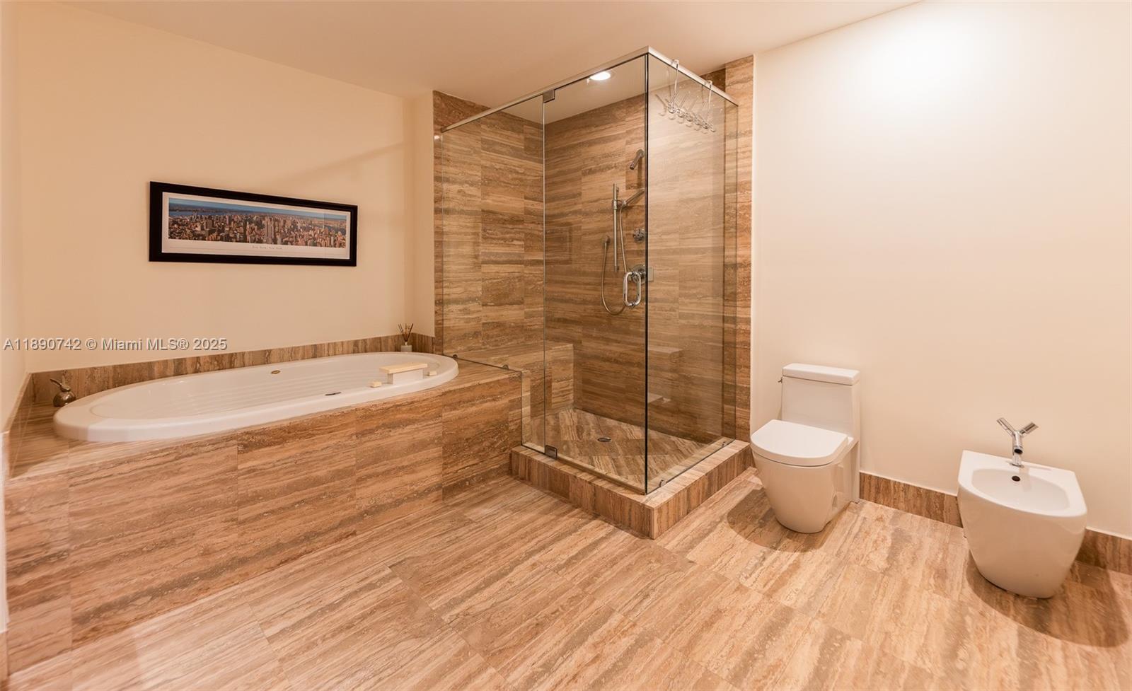 TDR TOWER II CONDO - Residential
