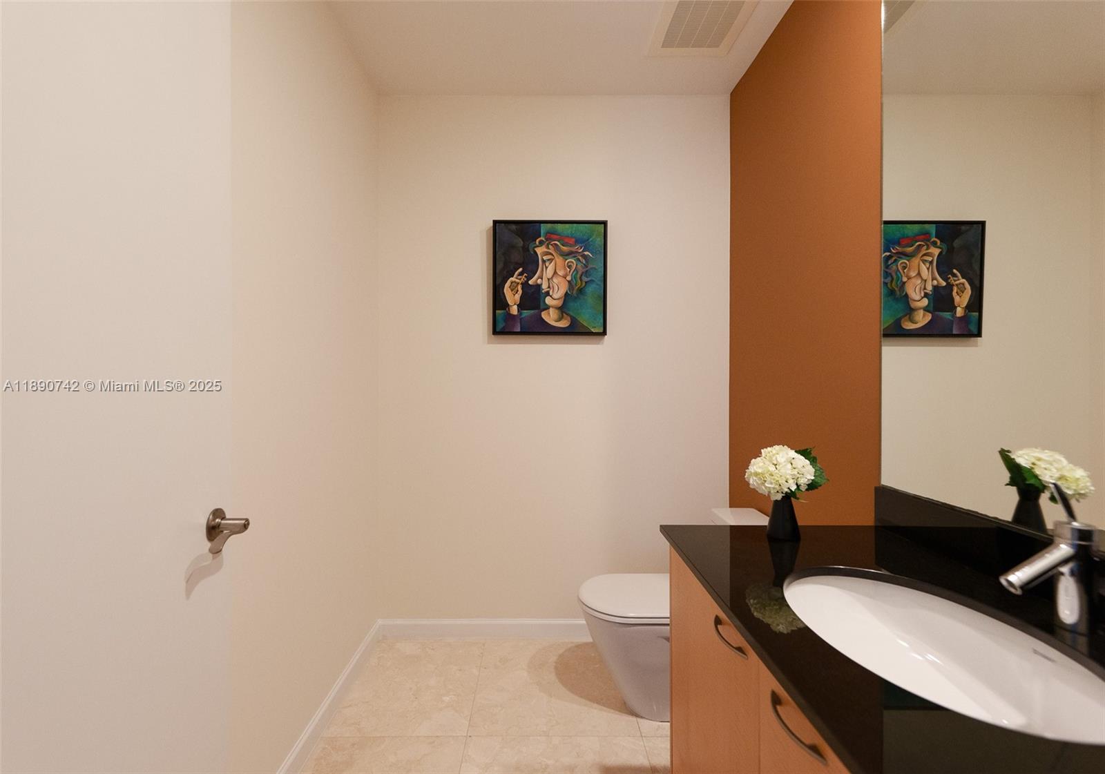 TDR TOWER II CONDO - Residential