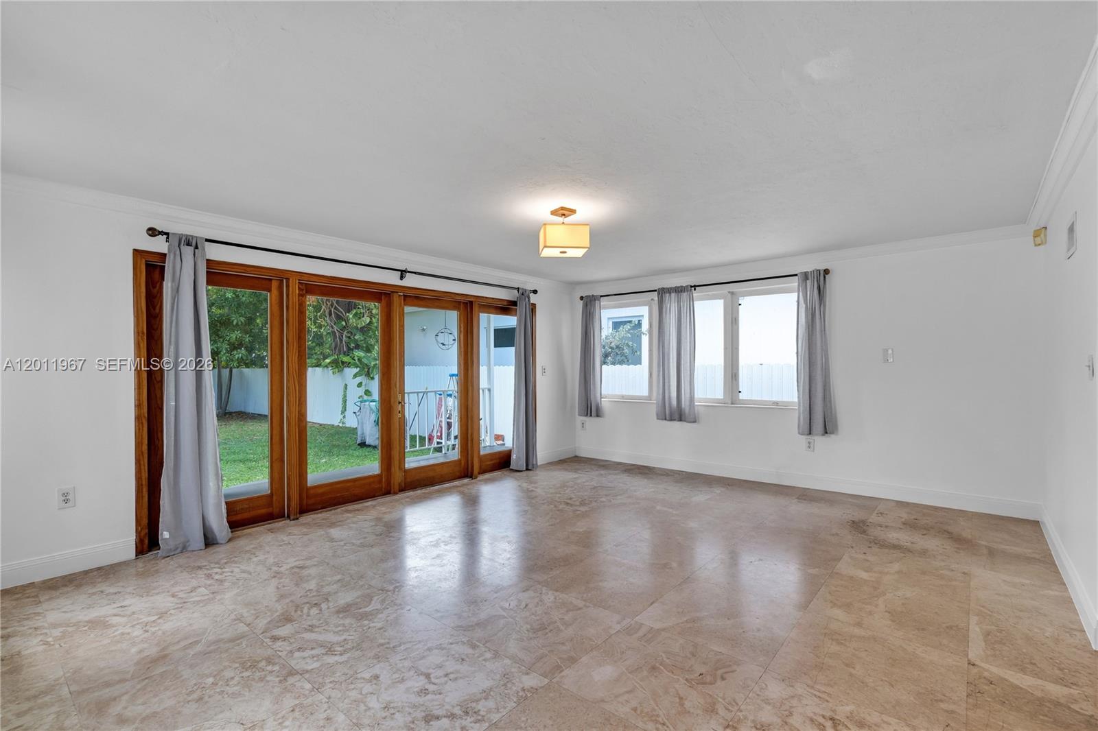 260 SW 29th Rd