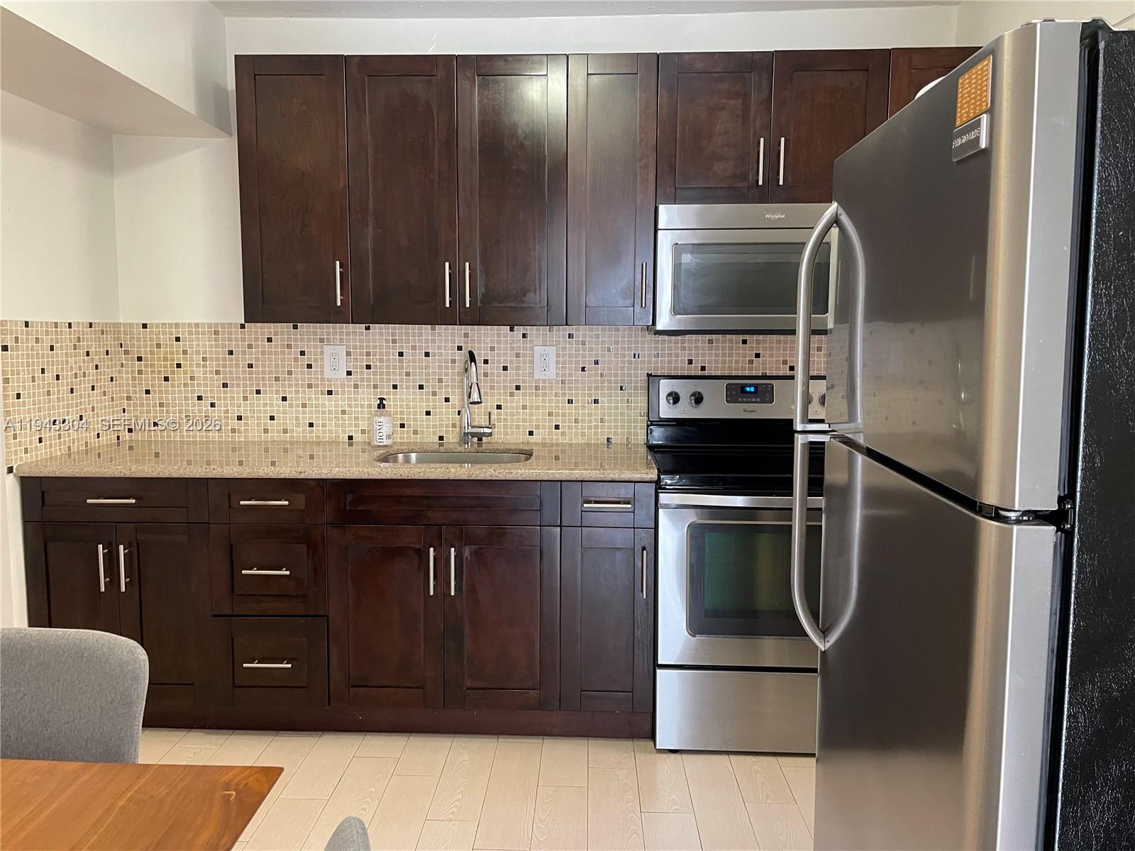 Riverview - Residential Lease