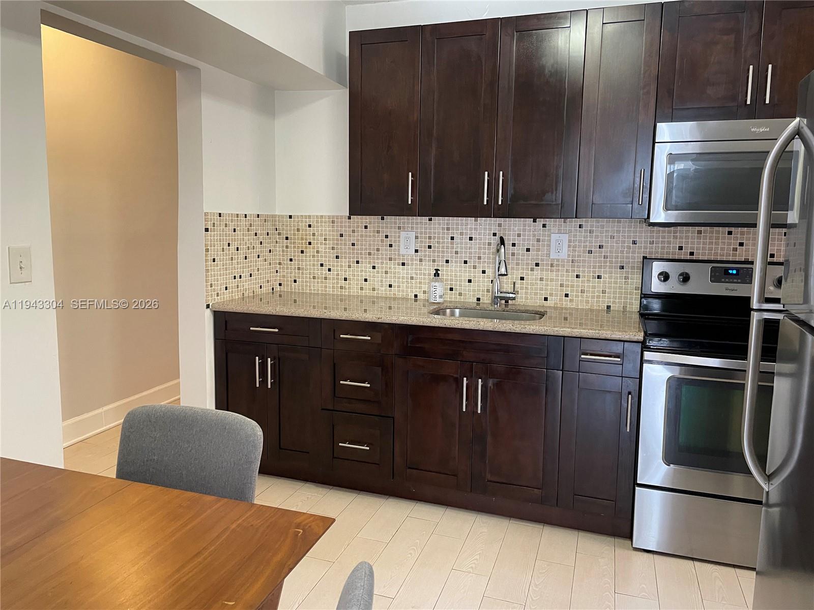 Riverview - Residential Lease