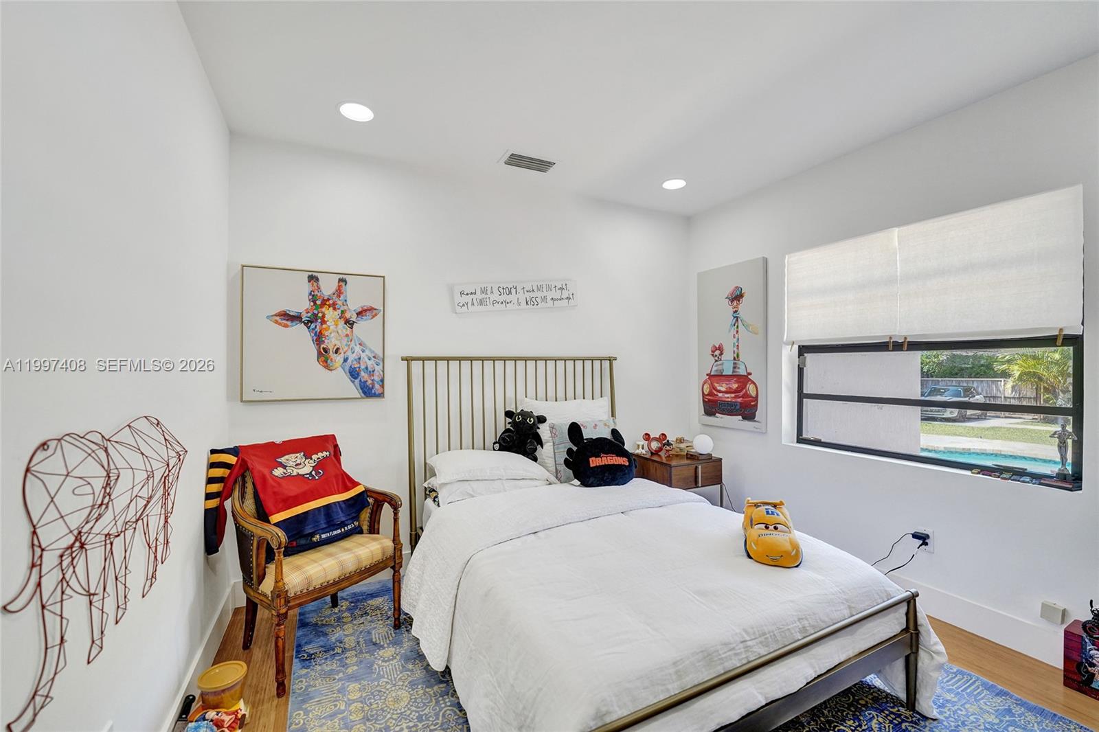 SUNSET TRAILS - Residential