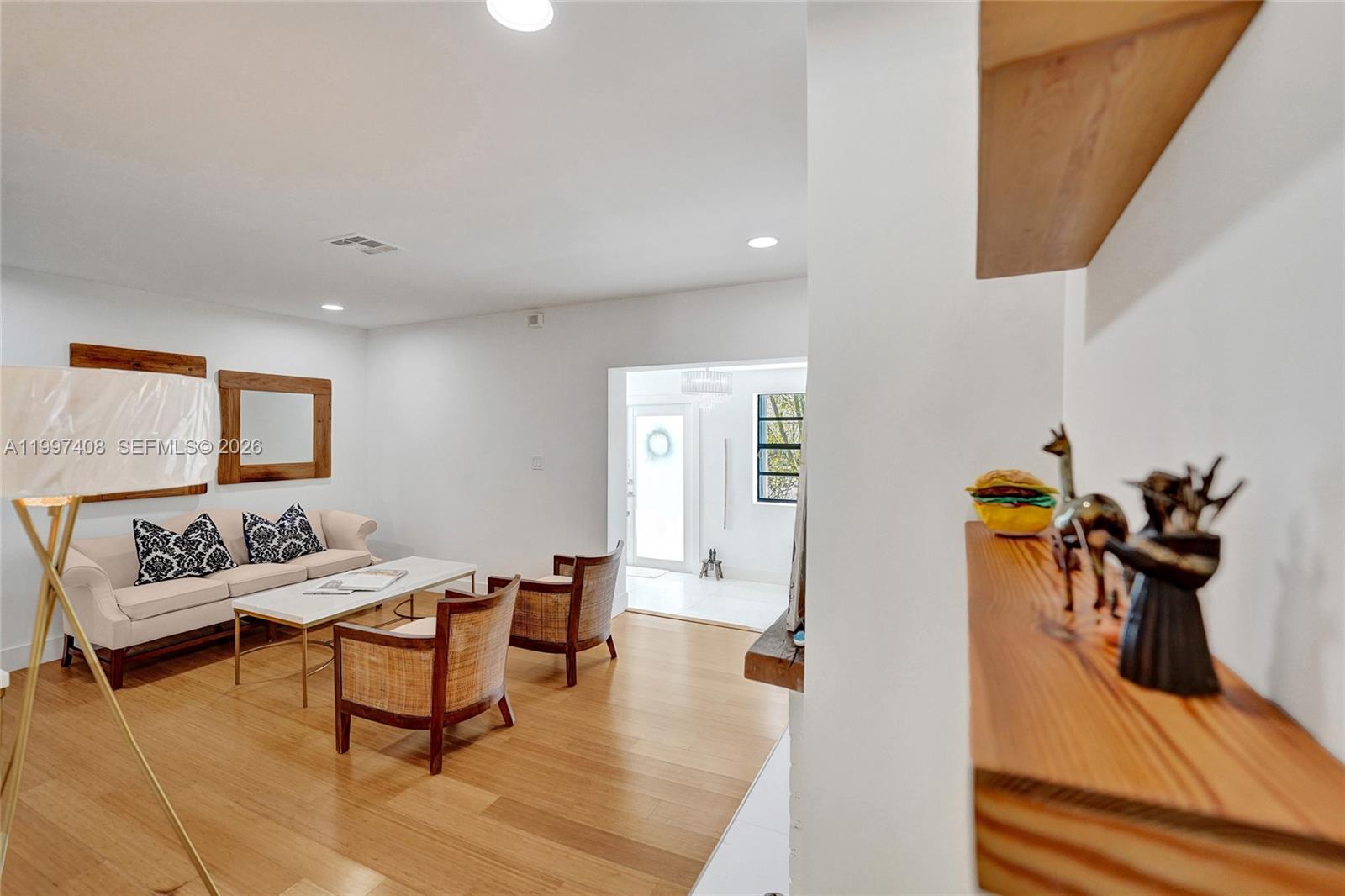 SUNSET TRAILS - Residential