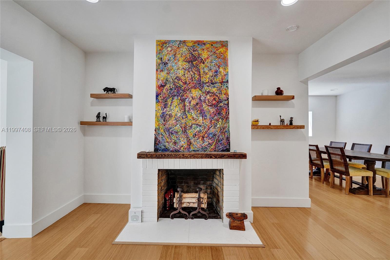 SUNSET TRAILS - Residential